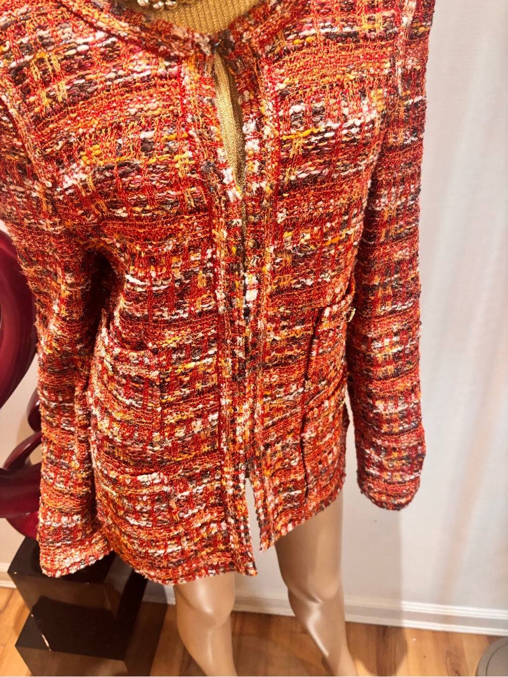 St. John Orange Multicolor Tweed Blazer red orange yellow 12 buttons shimmer - Picture 5 of 8